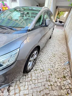 Renault Grand Scénic