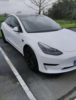 Tesla Model 3 standard
