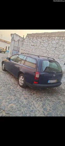 Opel Omega 2.0