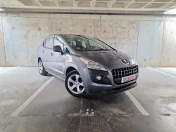 Peugeot 3008 1.6HDI FAP Premium