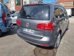 Touran II 7 places bien entretenu