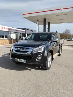 Isuzu d-max 1,9td space solar plus 4x4