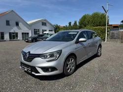 Renault megane 4 intens 1.2 tce 130cv annee 2017 boite automatique gps jante alu radar 90000km garantie 12 mois