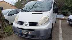 Renault trafic 9 places