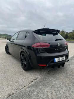 Seat Leon CUPRA R 2.0 (NOVÍSSIMO)