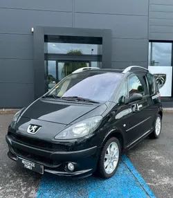 Peugeot 1007 Sporty 1.6 HDI - Toit Panoramique