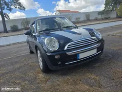 MINI 3 Portas