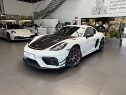 Porsche Cayman GT4 PDK