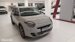 Fiat 600 1.2 Hybrid Icon