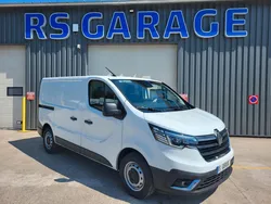 RENAULT TRAFIC L1H1 FOURGON 2.0 Blue DCI 150 AUTO ADVANCE 03 PLACES NEUF avec CAMÉRA RECUL + RADARS + CLIM AUTOMATIQUE + CARTE ACCÈS MAINS LIBRES + ANTIBROUILLARDS + FULL LED ( Prix Vente 26 990 HT )