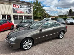Mercedes-Benz Classe CLK Coupé 220 CDi 2.1 CDI 16V 150 cv Boîte auto Avantgarde-B