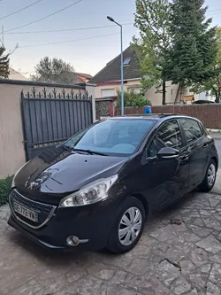 Peugeot 208 1.2vti82 active