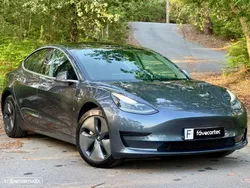 Tesla Model 3 Tração Traseira