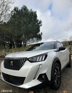 Peugeot 2008 1.2 PureTech GT EAT8