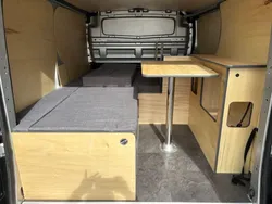 Renault trafic iii l1h1 1200 dci 120 aménagé
