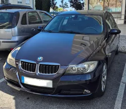 BMW 320 E90
