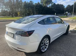 Tesla Model 3 SR Plus