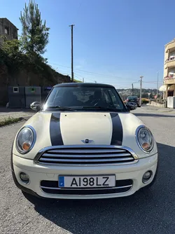 MINI Cooper 1.6  R56