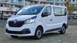 Renault Trafic 1.6DCi 95cv - 9 Lugares c/AC