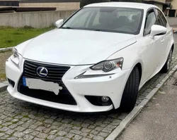 Lexus IS 300 Lexuri