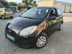 Renault Twingo dynamique 1.2i. Très bon état. Garantie 3 mois