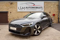 Nouvelle Audi A5 AVANT - 40 TDI 204 (Hybrid MHEV) - S LINE - 8.000Kms/Juin 2025