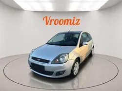 Ford Fiesta 1.3 70 SENSO PLUS / Moteur à chaîne / CLIMATISATION