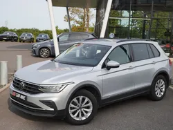 Tiguan 2.0 TDI 150CH Boite auto Garantie 6 ans suivi complet VW Hayon électrique Caméra de recul Attelage amovible LED Apple Car Play Android Auto 17P 399/mois