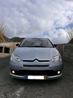 Citroën C4 1.6 HDI 5 lugares