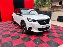 PEUGEOT 2008 PureTech 130 SS EAT8 GT Line