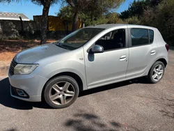 DACIA SANDERO. 0.9L. ESS. 4 cv. 73 cv. AN 07/2017