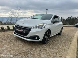 Peugeot 208 1.2 PureTech GT Line