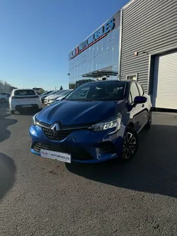 Renault Clio 5 1.5 dCi 90 ch GPS LED CARPLAY DISTRIBUTION OK
