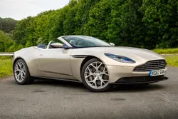 Aston Martin DB11 Generation 1