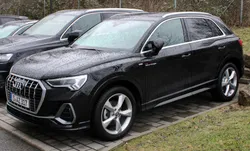 Audi Q3 F3