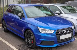 Audi S1 8X