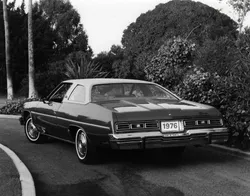 Chevrolet Impala Generation 5 (facelift 1976)