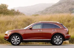 Infiniti FX Generation 1