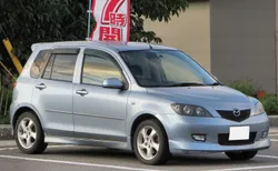 Mazda Demio DY