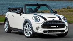 Mini Cabrio F57