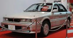 Mitsubishi Galant Generation 4