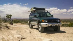 Mitsubishi Montero Generation 2 (facelift 1997)