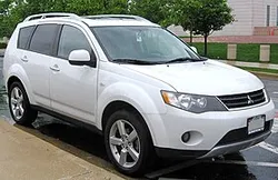 Mitsubishi Outlander Generation 2