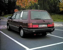 Mitsubishi Space Wagon Generation 1
