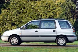 Mitsubishi Space Wagon Generation 2