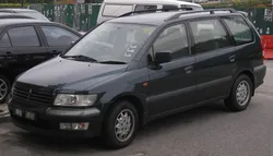 Mitsubishi Space Wagon Generation 3