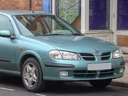 Nissan Almera Generation 2 (N16)