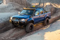 Nissan Navara D22