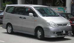 Nissan Serena Generation 2