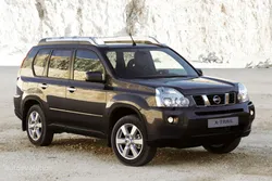 Nissan X-Trail Generation 2 (facelift 2010)